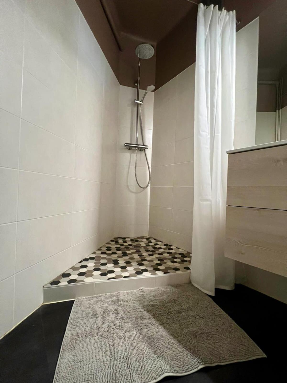 Casa Brune - T3 En Centre Ville - Proche Gare Μπριβ-λα-Γκαγιάρντ Εξωτερικό φωτογραφία